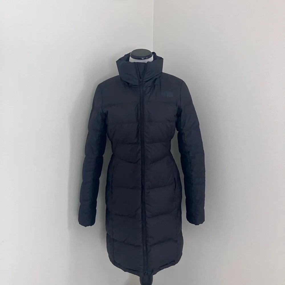 The North Face Metropolis Down Parka - Picture 4 of 12
